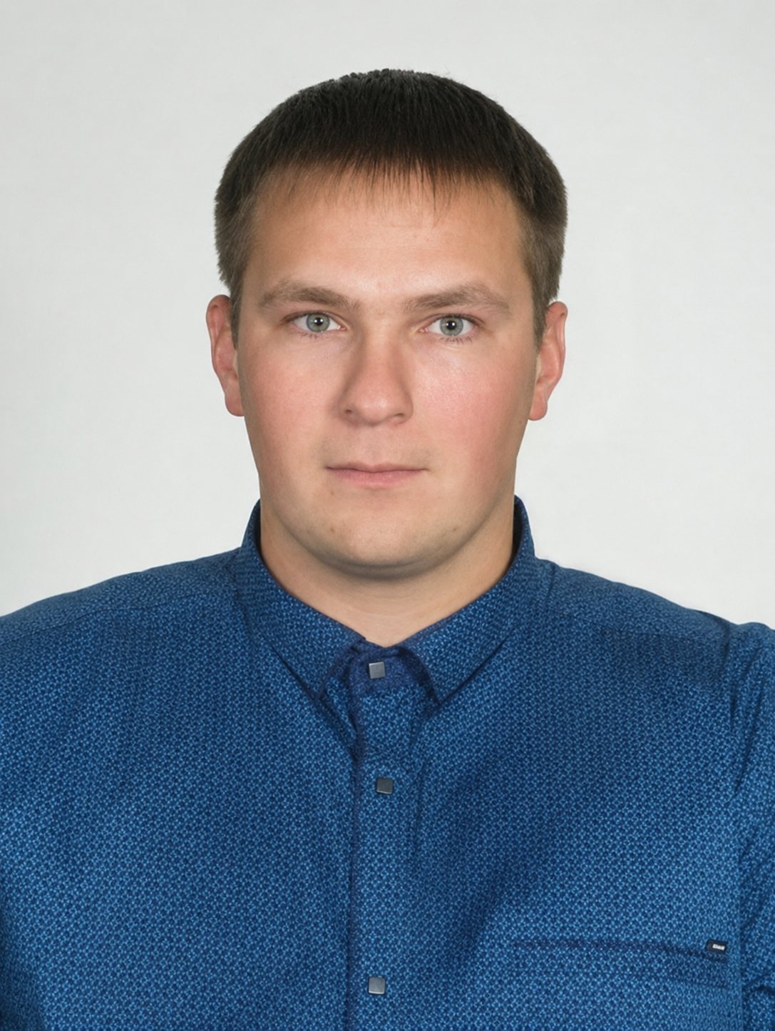 Храмов Денис Дмитриевич